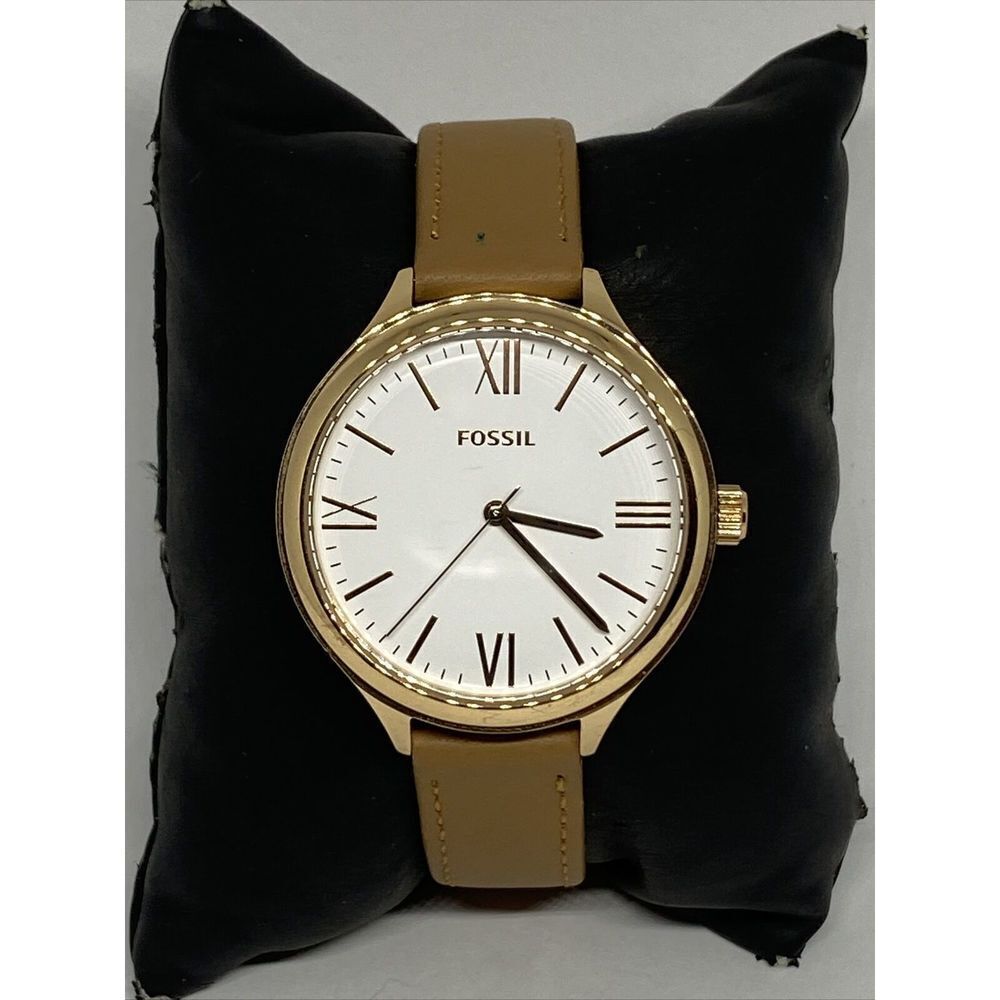 Fossil Suitor BQ3350 Women's Browne Leather Analog White Dial Quartz Watch EY11